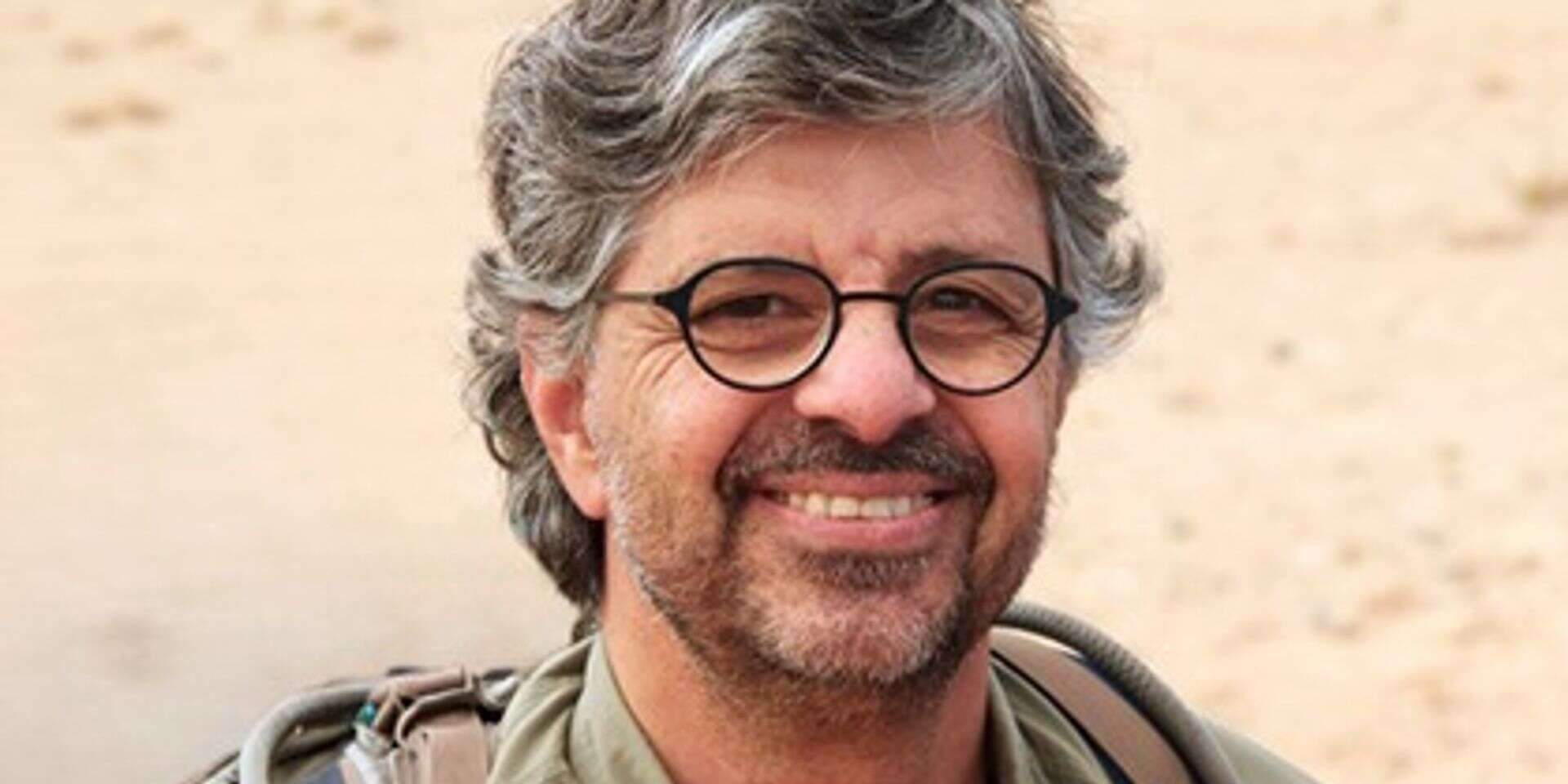 פרופ' יורם מערבי , ללא