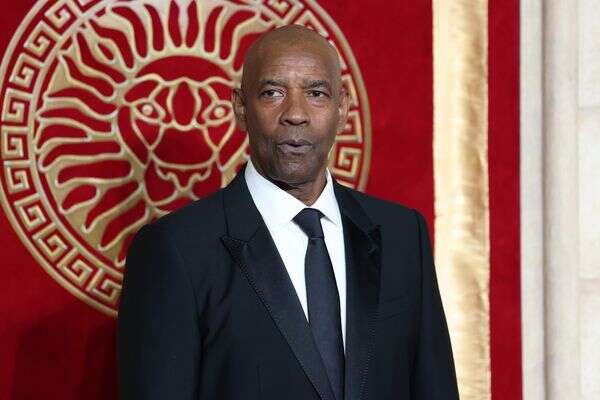 בוחר את תפקידיו בקפידה. דנזל וושינגטון , EPA/ANDY RAIN