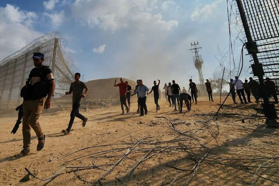 מחכים לשותף השלישי: גם אחרי 7.10 - החברה החרדית ממשיכה בניתוק