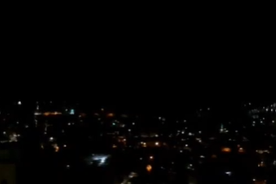 מיירטים בשמי בשמי מרכז הארץ , ללא