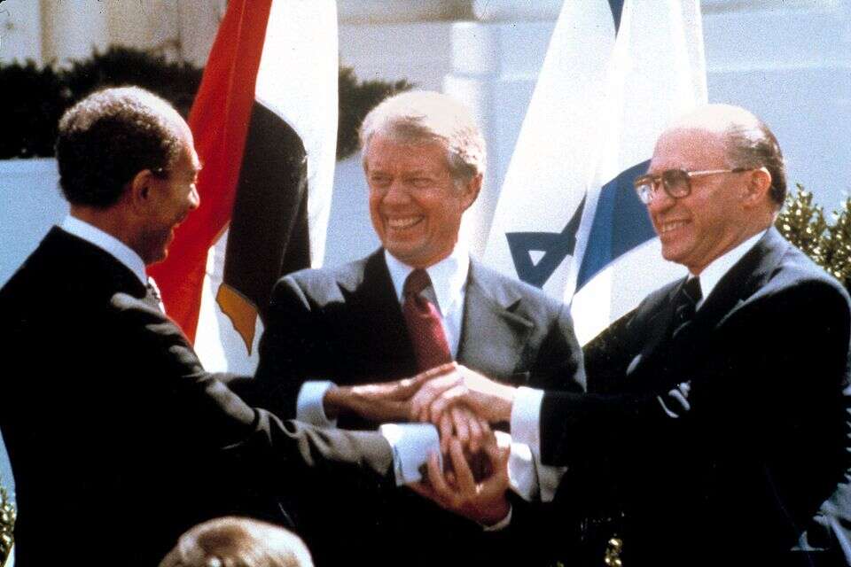 הסכם השלום בין ישראל למצרים בתיווכו של קרטר , AP