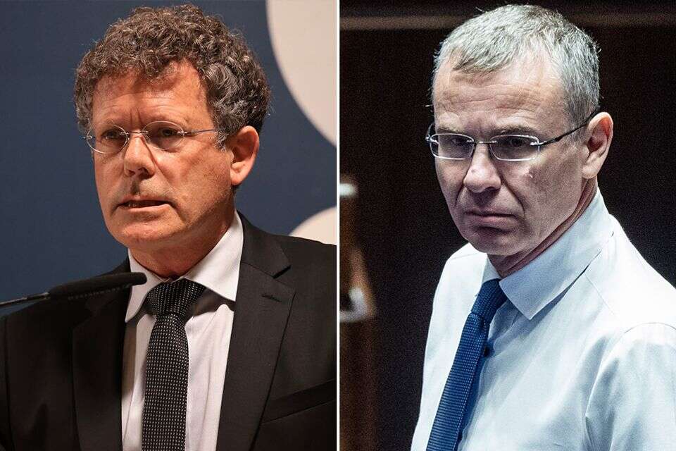 השר לוין וממלא מקום נשיא העליון יצחק ימית , קוקו ויונתן-זינדל-פלאש 90