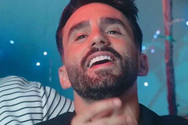 מושיקו מור , מתוך יוטיוב