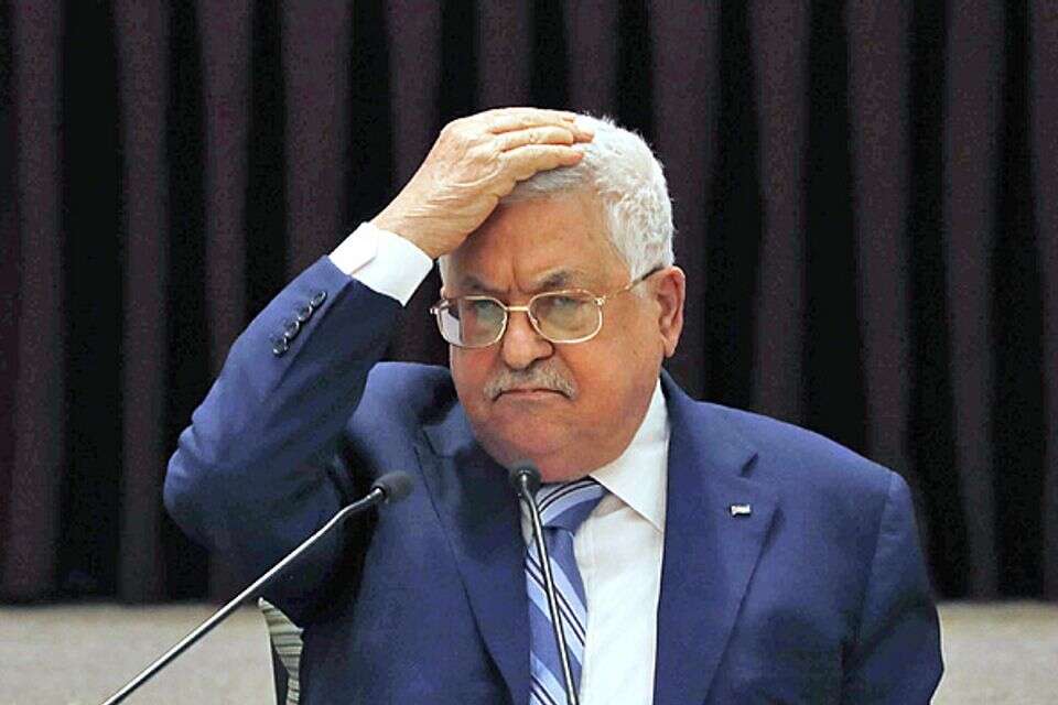 דו״ח סודי ומשלחת מודיעינית: כך האיחוד נאלץ להודות שאבו מאזן ״עבד״ עליו