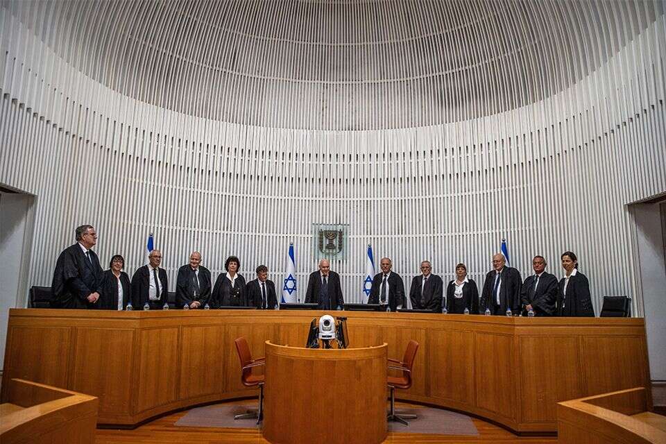 ביהמ"ש העליון
, אורן בן חקון