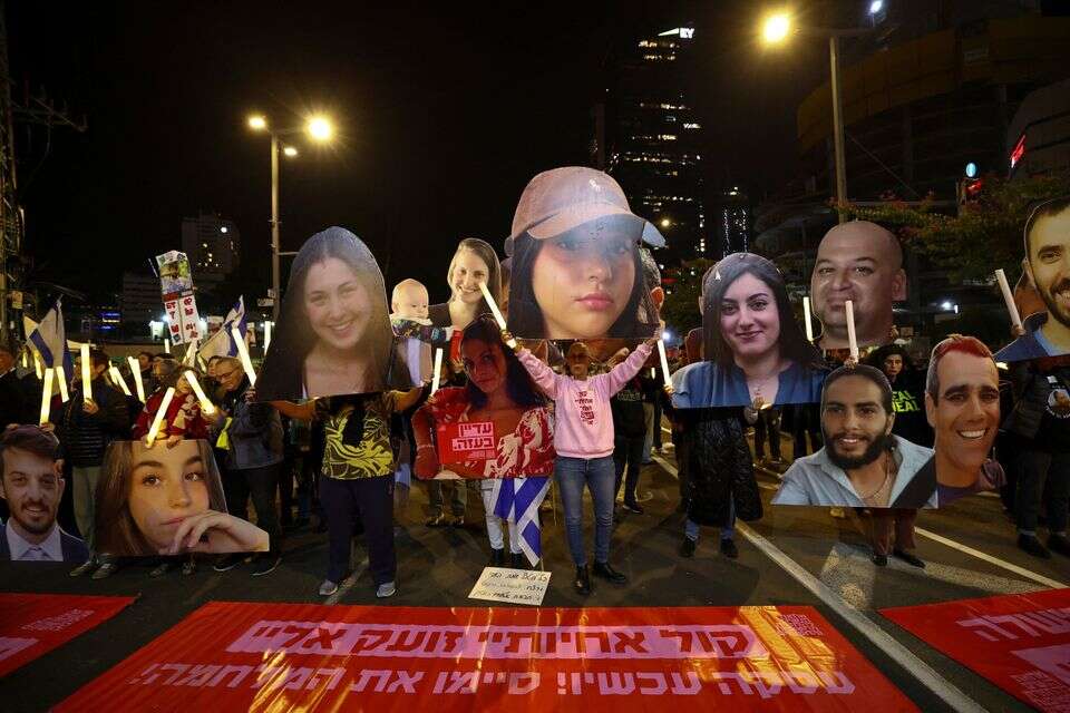 הפגנה למען החטופים , רויטרס