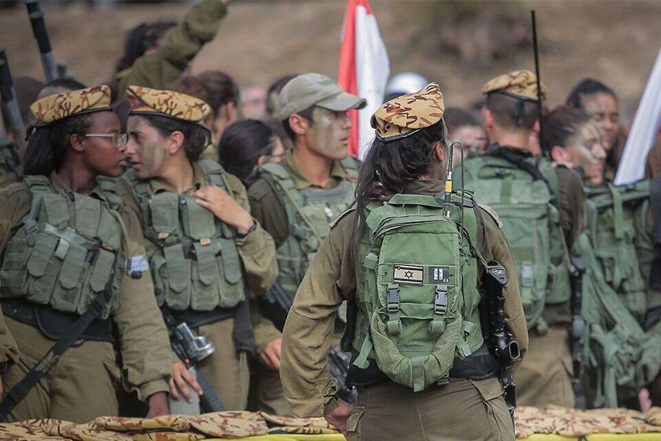 לוחמים ולוחמות בחי"ר גבולות. ניסיון העבר מלמד שלאחר מלחמות ישנה בדרך כלל צניחה במוטיבציה של הנוער לשרת בשירות משמעותי , אורן בן חקון