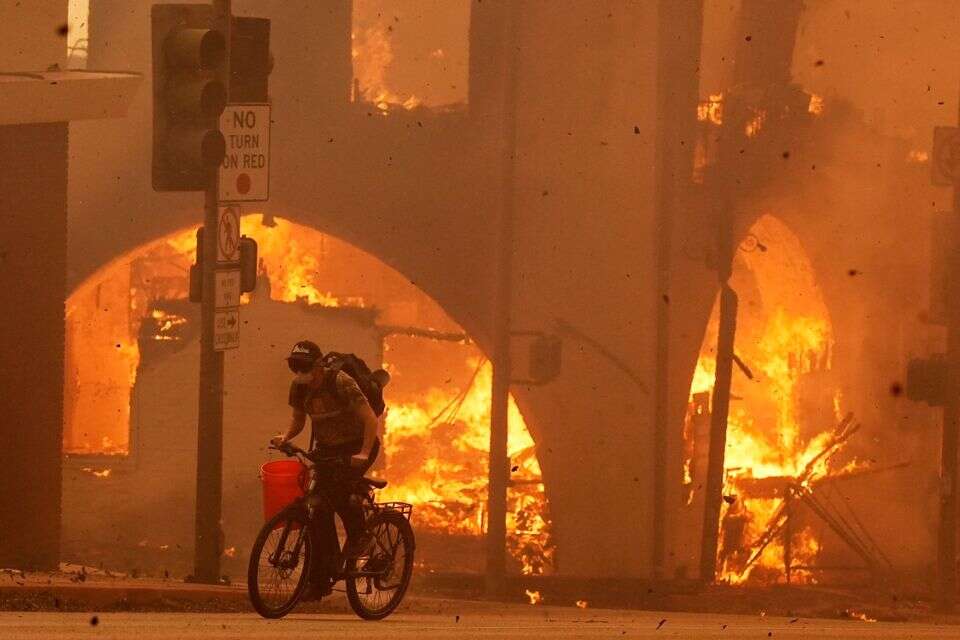 השריפות בקליפורניה , אי.פי