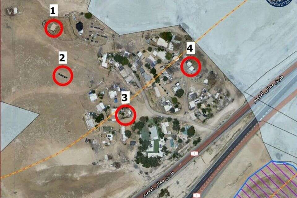 חאן אל אח'מר ממשיך להתרחב , תנועת רגבים