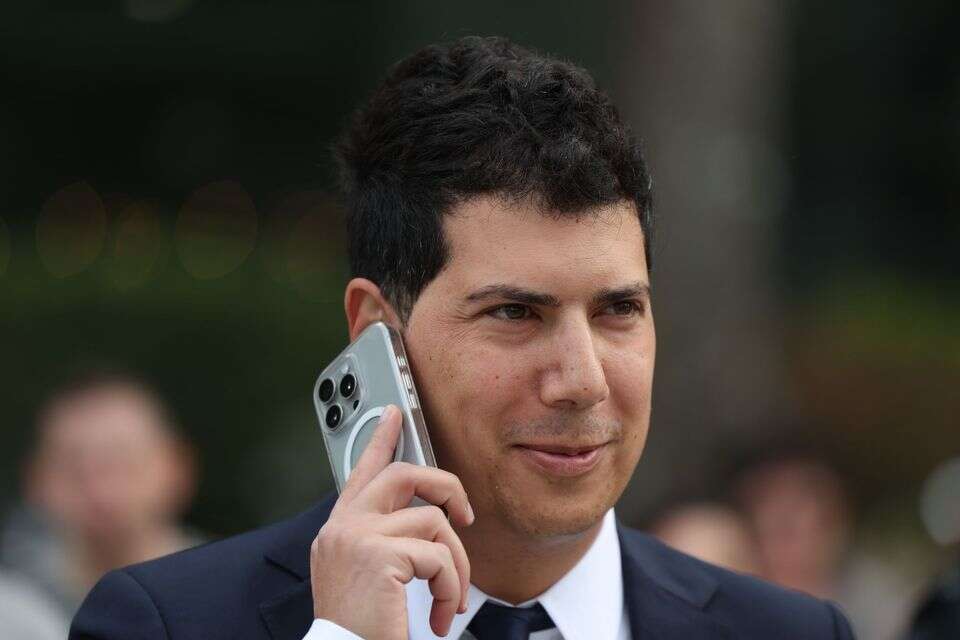 עו"ד עמית חדד  , .