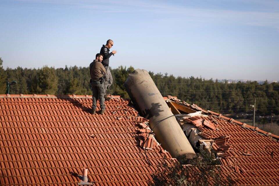 טיל בליסטי של החות'ים שנפל על גג בית פרטי בצור הדסה , חיים גולדברג/פלאש90