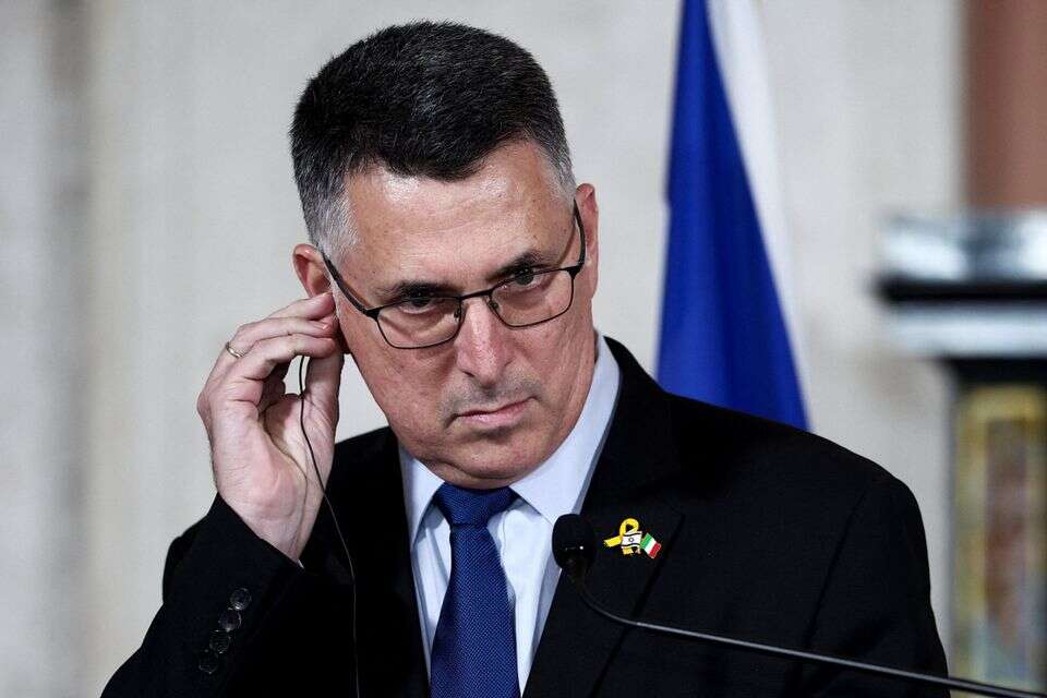 גדעון סער , רויטרס