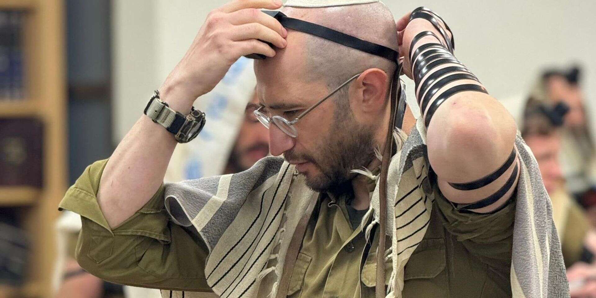 ד"ר דוד קולק , ללא