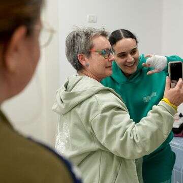 חטופים או כוכבים? מהשיבה לסטורי