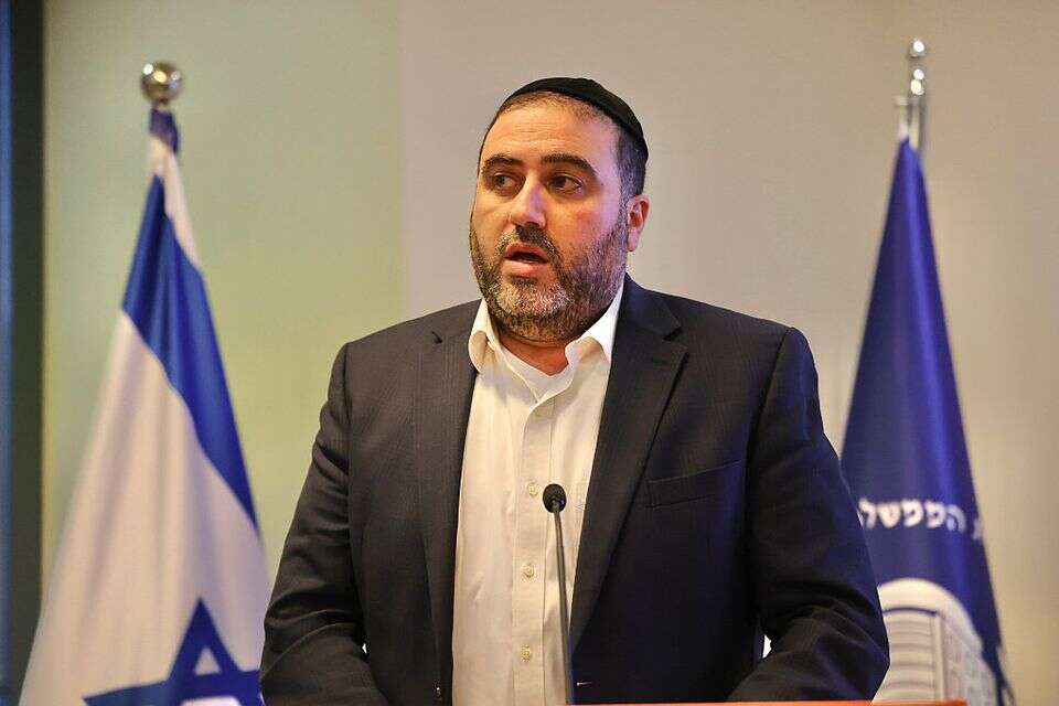 שר הפנים לשעבר משה ארבל , קוקו