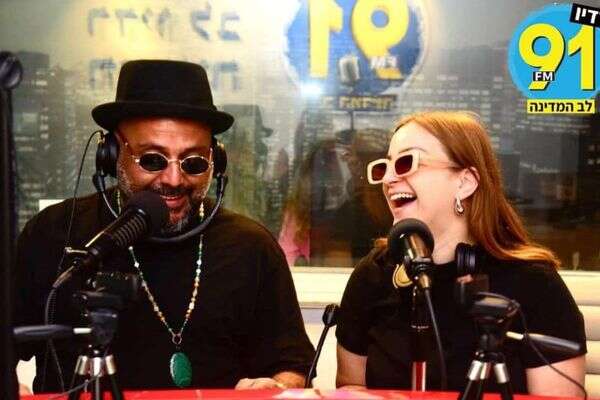 עדי ששון ואסף אטדגי , מעירים את המדינה, רדיו 91FM