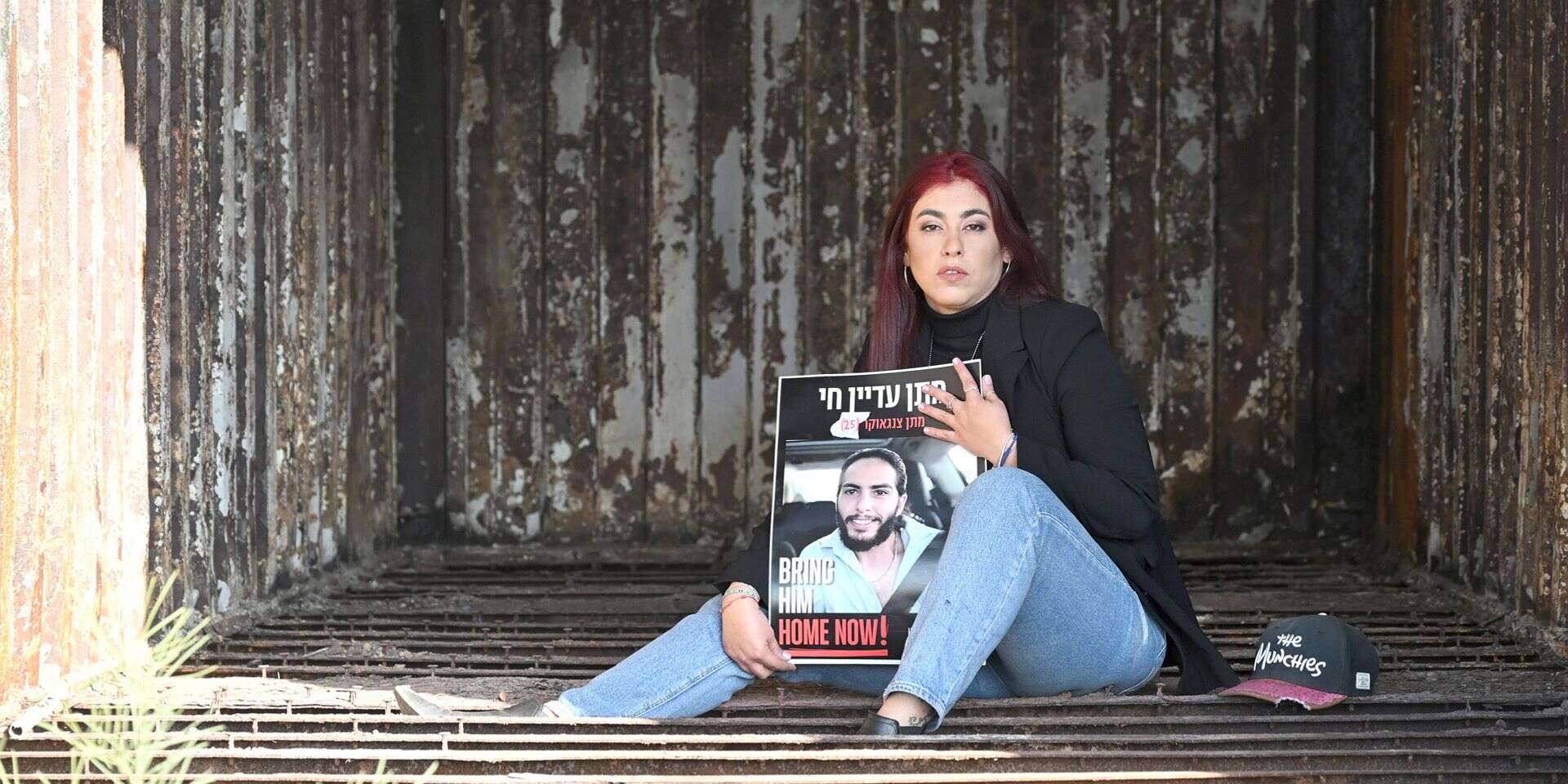 פרטים חדשים על רגעי החטיפה שלה. אילנה גריצ'בסקי , אפרת אשל, איפור: ורד בדוסה רוטרו