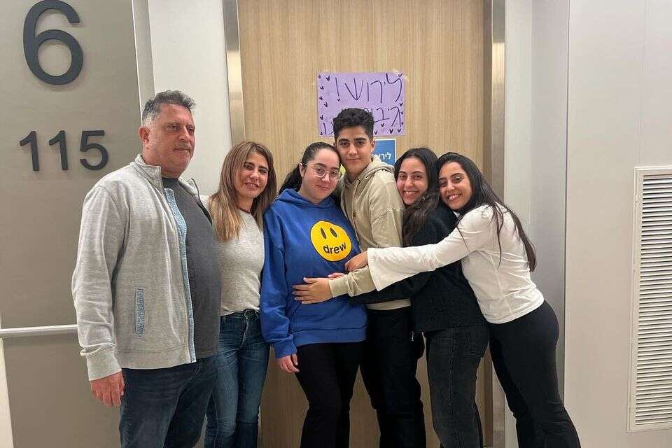 משפחת אלבג עם לירי אחרי שובה , מתוך אינסטגרם
