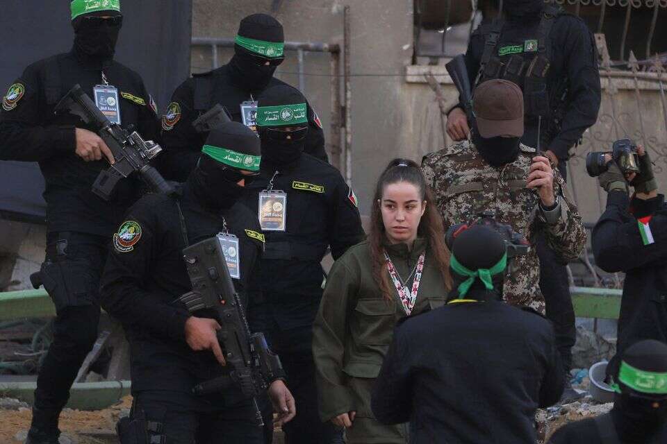אגם ברגר משוחררת משבי החמאס , AP