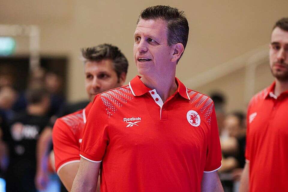 "I was hurt by the Israeli national team, but I am sure that I will still coach the senior"