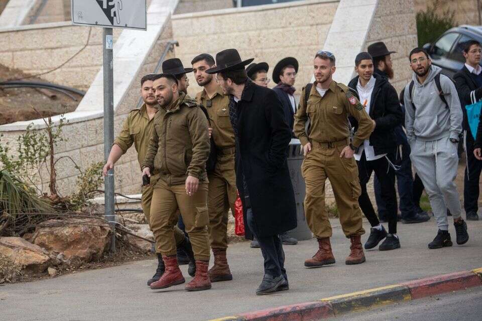 "כולם משרתים": גיוס החרדים מחייב שינוי פרדיגמה