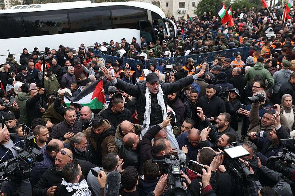 מחבלים משוחררים מגיעים לרמאללה , אי.פי.אי