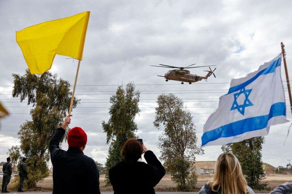 קליטת החטופים בעסקה הקודמת , ללא קרדיט