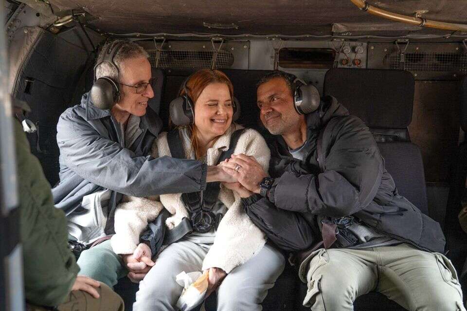 אוהד בן עמי עם משפחתו במסוק , דובר צה"ל