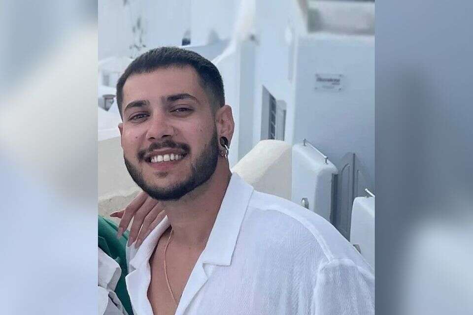 החטוף אליה כהן , ללא