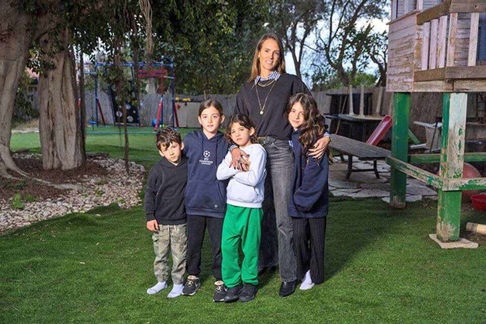 "זאת תהיה סגירת המעגל שלנו כמשפחה". ליאת שור־טהר עם ילדיה , לירון מולדובן