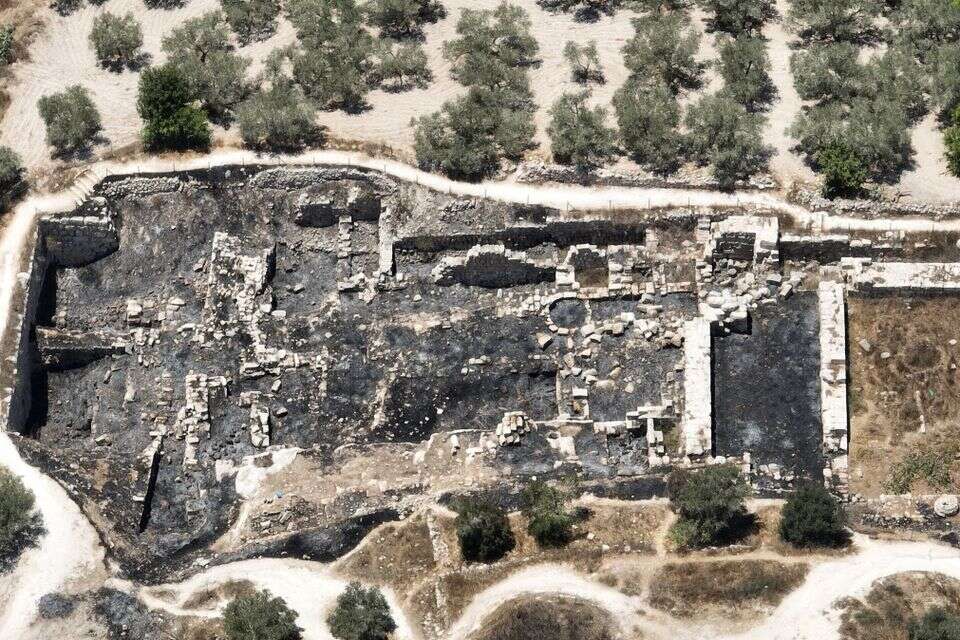 "מאבק פוליטי לטשטוש ההיסטוריה היהודית". אתר ארכיאולוגי ביהודה ושומרון  , שומרים על הנצח