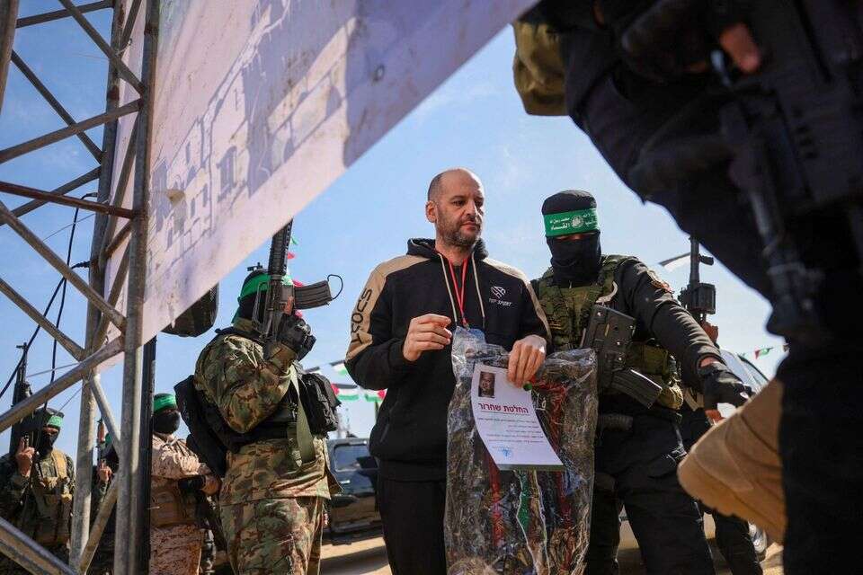 אחיו נותר בשבי. יאיר הורן , אי.אף.פי
