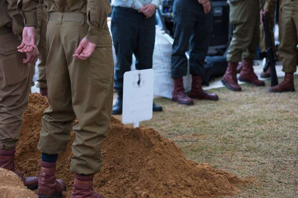 חובתנו כלפי הנופלים, המשפחות השכולות ועתידנו כאן , לירון מולדוברן