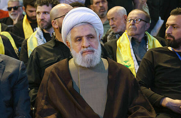 "השלכות מרחיקות לכת": נעים קאסם התייחס לתקיפות בלבנון - ולמגעים להסכם