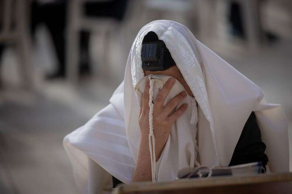 תפילה מיוחדת בכותל , חיים גולדברג