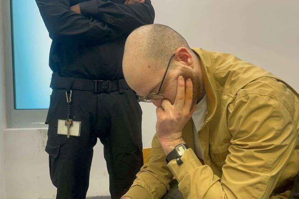 עמית אלמוג בבית המשפט , אבי כהן