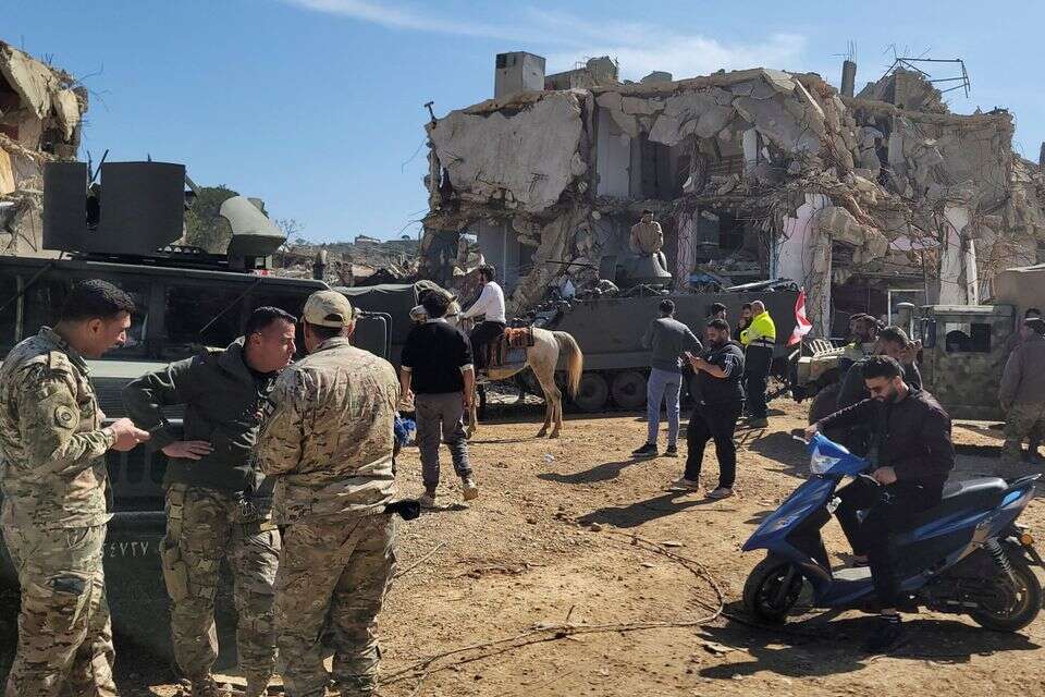 חיילי צבא לבנון בכפר כילא , REUTERS