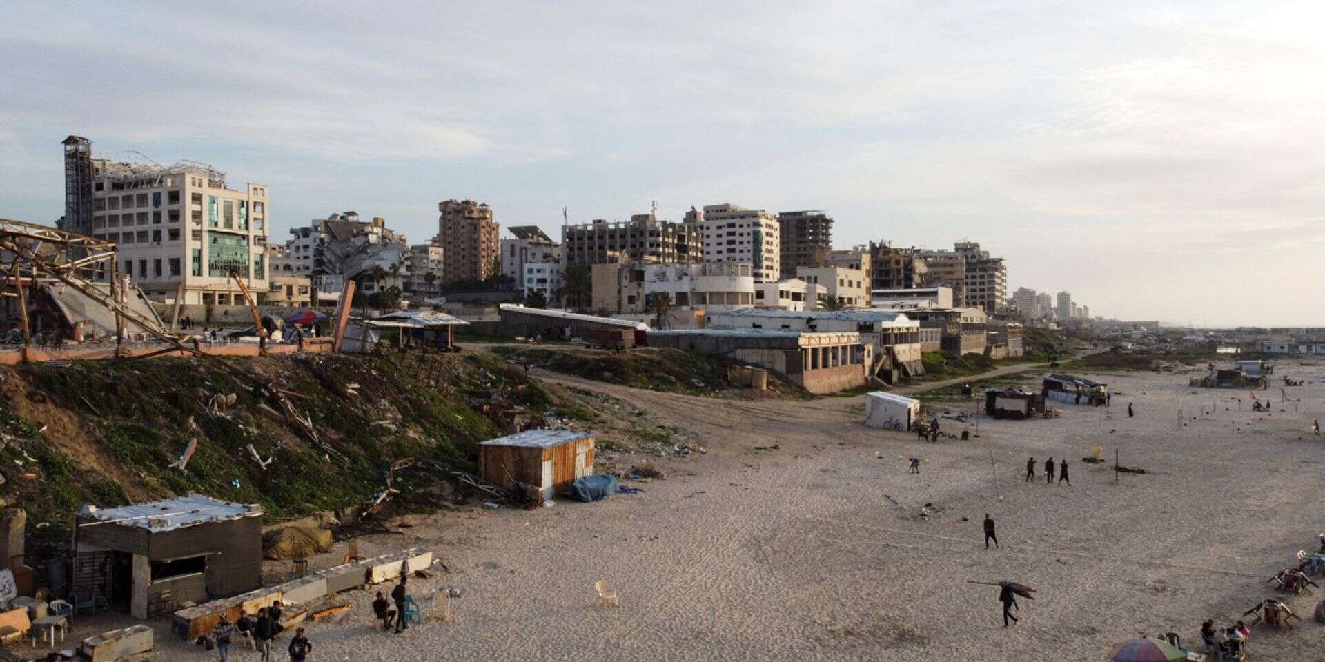 הרס בחוף בעזה , רויטרס