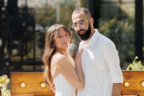 קשה לה. אולה גל עם אופיר חייט ב"חתונה ממבט ראשון" , ניצן גור