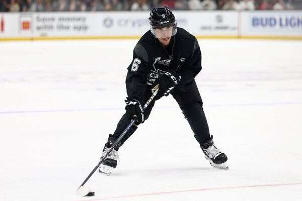 ג'סטין ביבר משחק הוקי למען נפגעי השריפות בלוס אנג'לס, 23 בפברואר, 2025 , Katelyn Mulcahy / GETTY IMAGES NORTH AMERICA / Getty Images via AFP