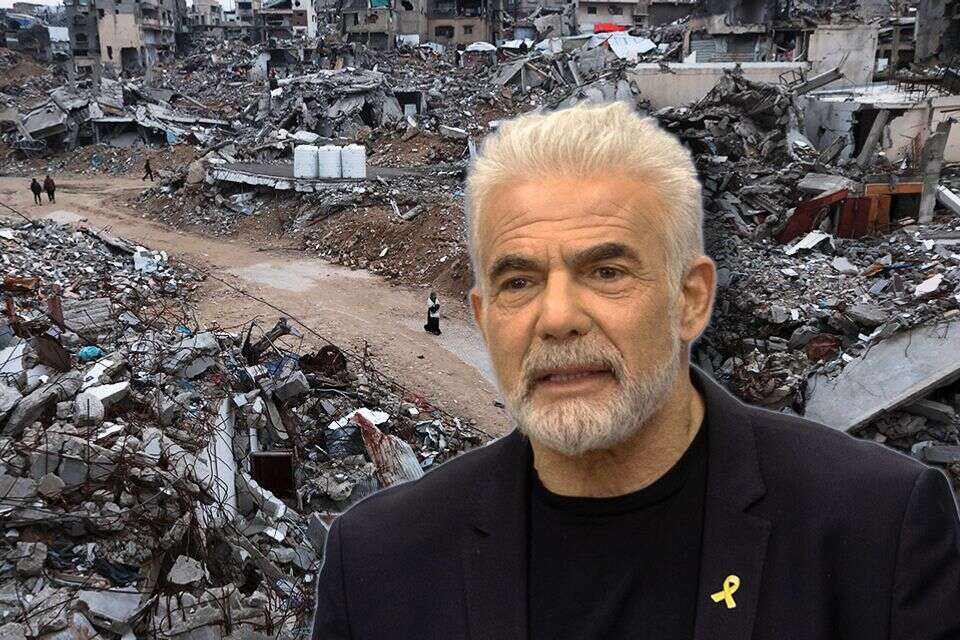 לפיד על רקע חורבן עזה , רויטרס, אורן בן חקון