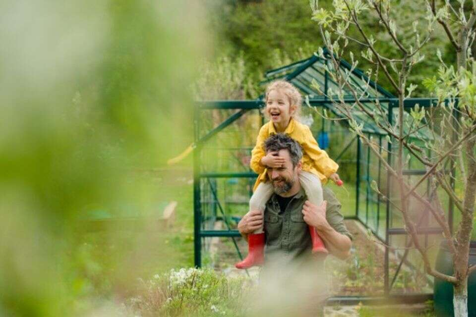 איך מגדילים את האושר? , Halfpoint, שאטרסטוק