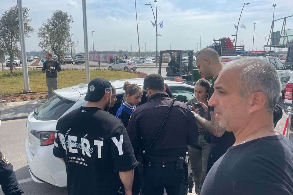 כוחות המשטרה במתחם ביג פאשן גלילות , ירון דורון