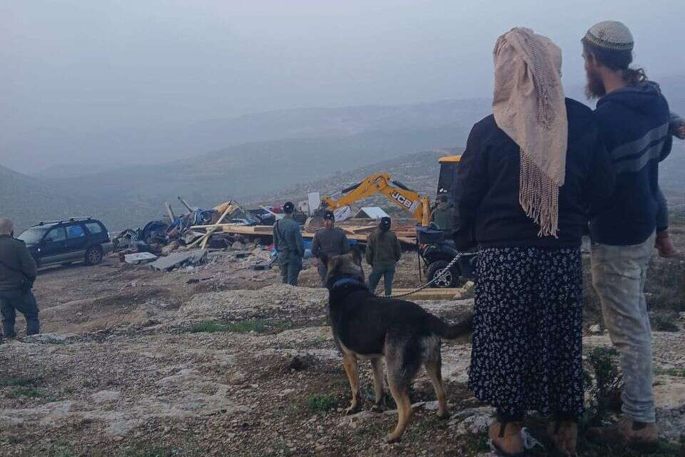 משפחה מגבעת אור נחמן שביתה נהרס , חופשי