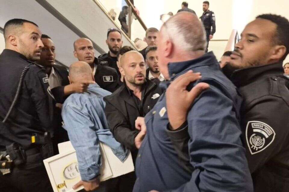 אפשר לחקור טעויות, אבל יש כבר מסקנות. ההורים השכולים בכנסת, השבוע , יואב דודקביץ' /TPS