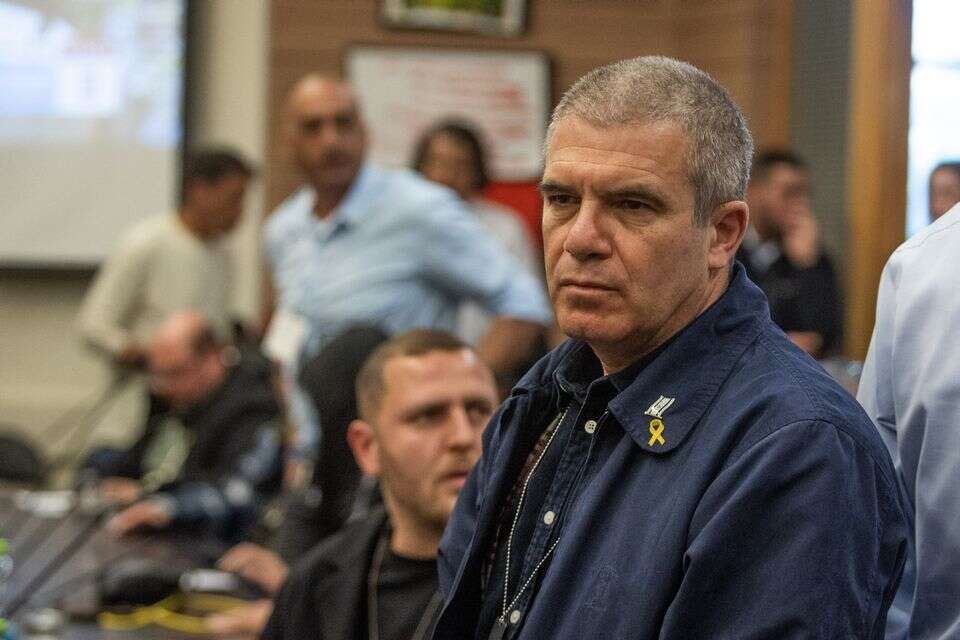 1.5 מיליון שקלים: התביעה של גל הירש