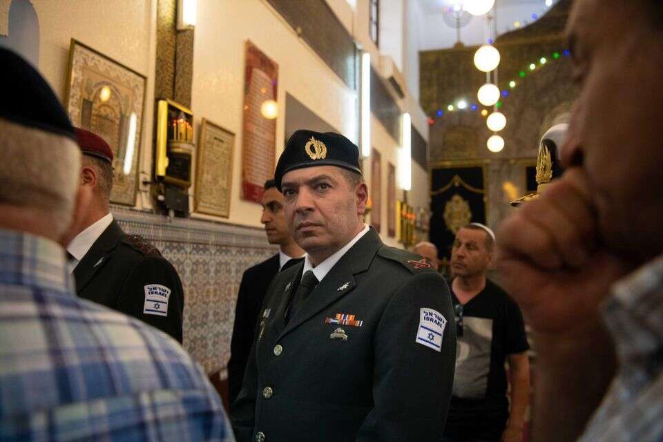 נלחם ונפצע קשה במלחמת לבנון השנייה. תא"ל במיל' אפי דפרין במהלך שירותו כנספח צה"ל בהודו (ארכיון) , דובר צה"ל