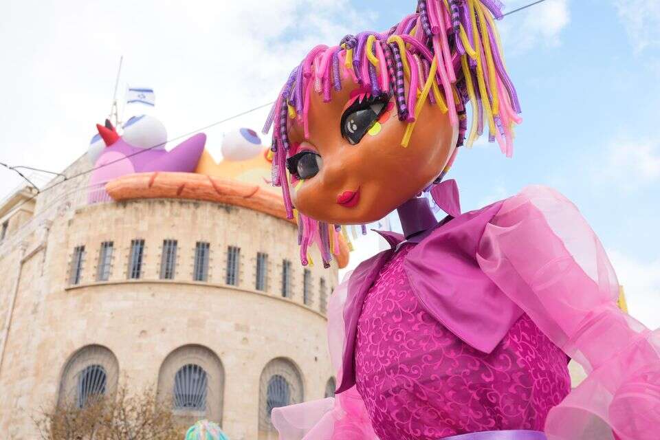 Inspiration from the biggest carnivals in Europe: Adalaid "from the legends" in Jerusalem