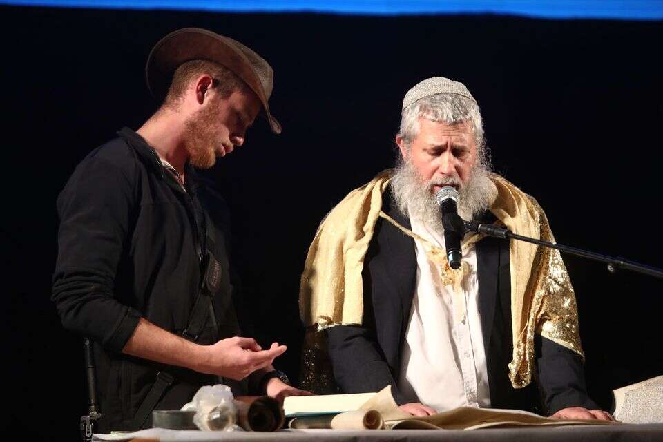 כיכר החטופים - קוראים במגילה לחזרתם של 59 החטופים בפעימה אחת , גדעון מרקוביץ'