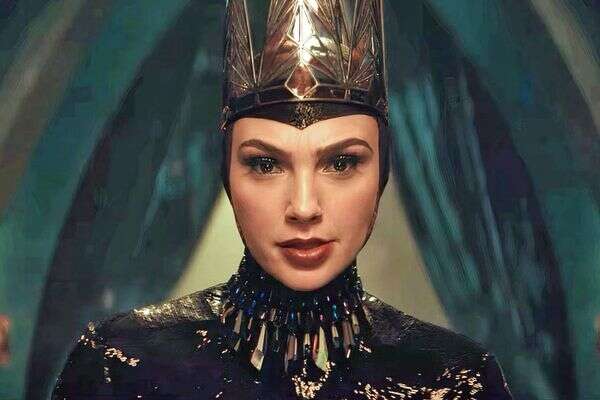 גל גדות ב"שלגיה" , יחצ